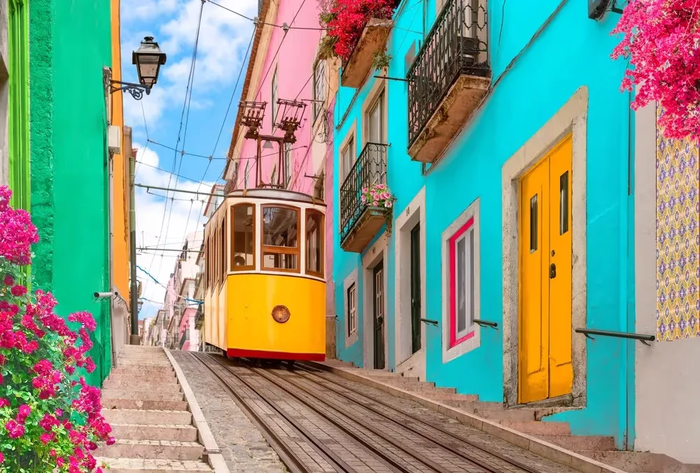 PORTO & LİZBON & BİLBAO ŞAHESERLERİ VE MİSTİK KASTİLYA TURU PEGASUS HAVA YOLLARI İLE 6 GECE Pazar Bilbao Gidiş – Cumartesi Bilbao Dönüş