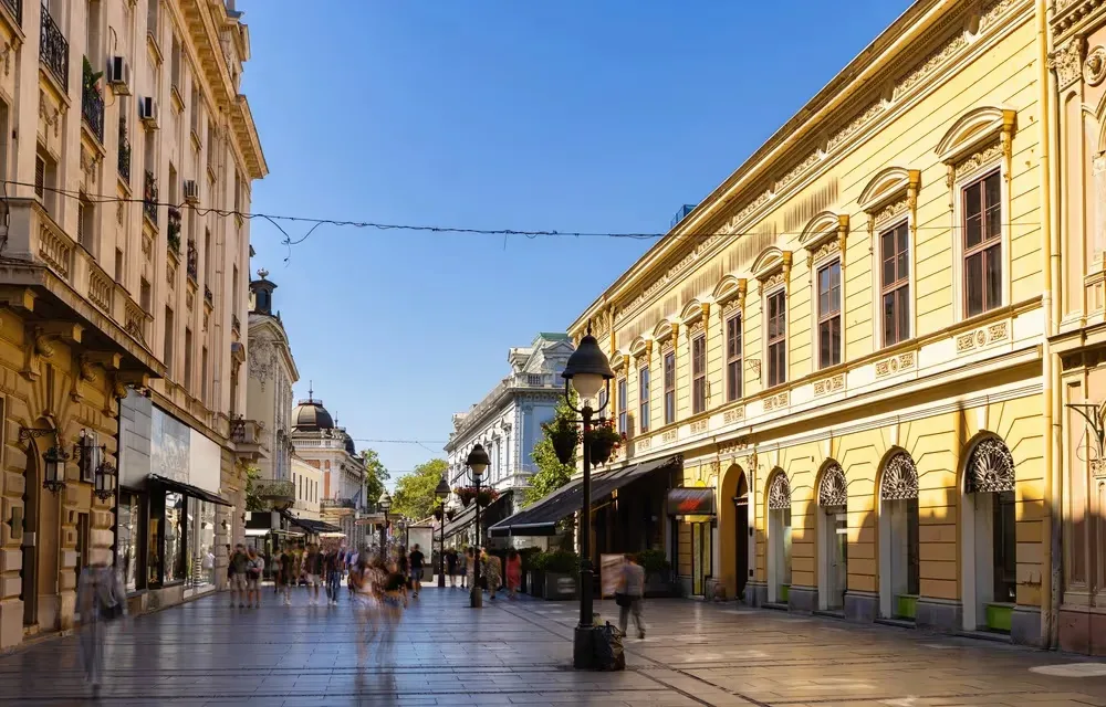 Otobüs İle Balkan İncileri (6 Gece) İzmir Hareketli