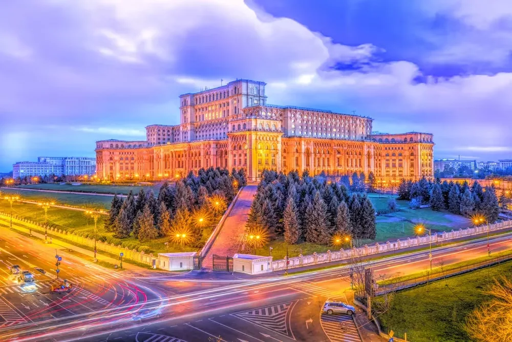 Otobüs İle Bükreş & Transilvanya Turu 2 Gece Konaklamalı 2026