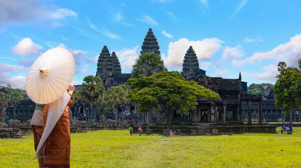 Gold Mavi Ejderha, Khmer ve Siam “Vietnam, Kamboçya, Tayland” EK ile 10 gece (SGN-BKK) Ho Chi Minh City (2) - Siem Reap (2) - Hanoi (2) - Halong Bay (1) - Bangkok (3) | Tüm şehir turları ve g
